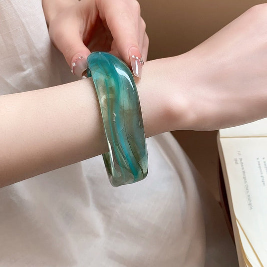 Y2k Chunkies! resin bangle