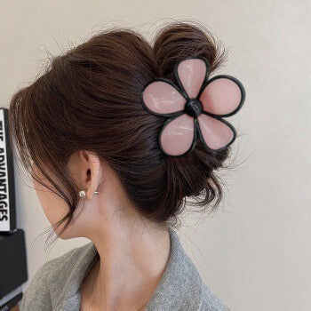 Mayfair Contrasting Flower Claw Clip