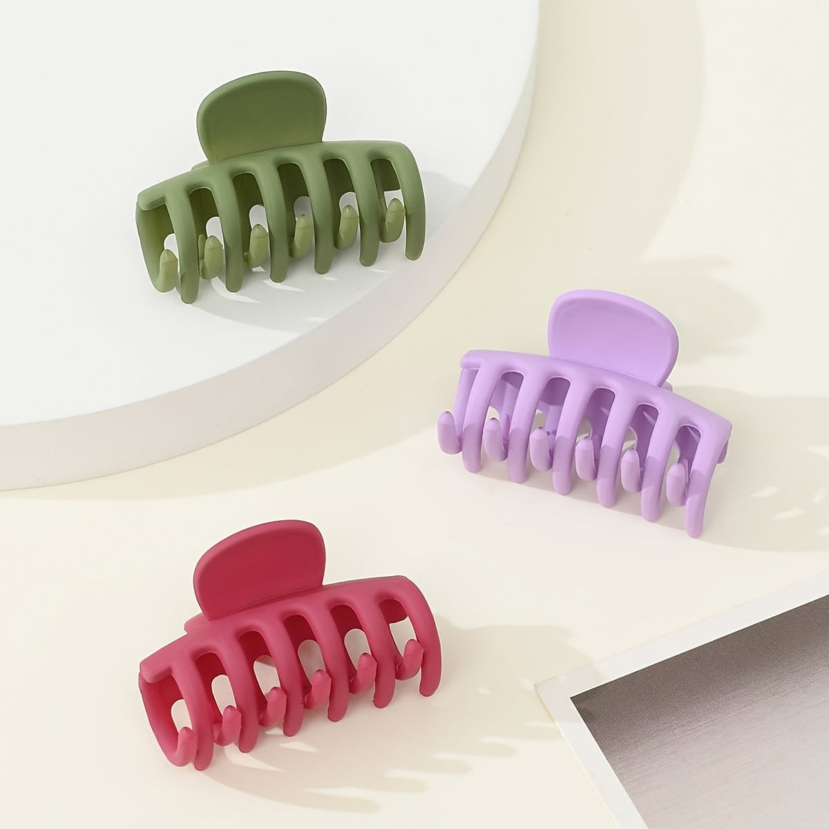 3pcs Matte Hair Claw Clip Simple Style Shark Claw Clips Solid Color Hair Claw Elegant Hair Clips For Women