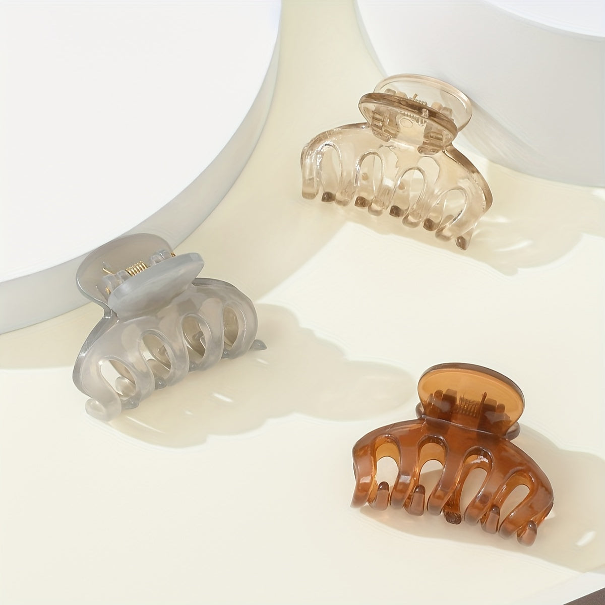 3pcs Matte Hair Claw Clip Simple Style Shark Claw Clips Solid Color Hair Claw Elegant Hair Clips For Women