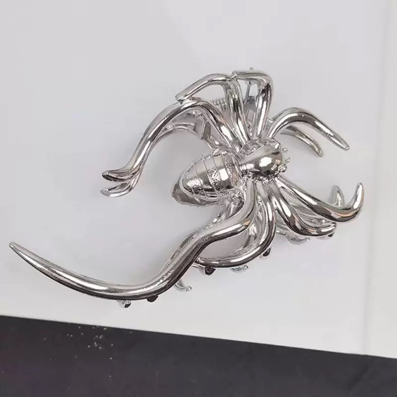 Bite n Shine! Spider Claw Clip