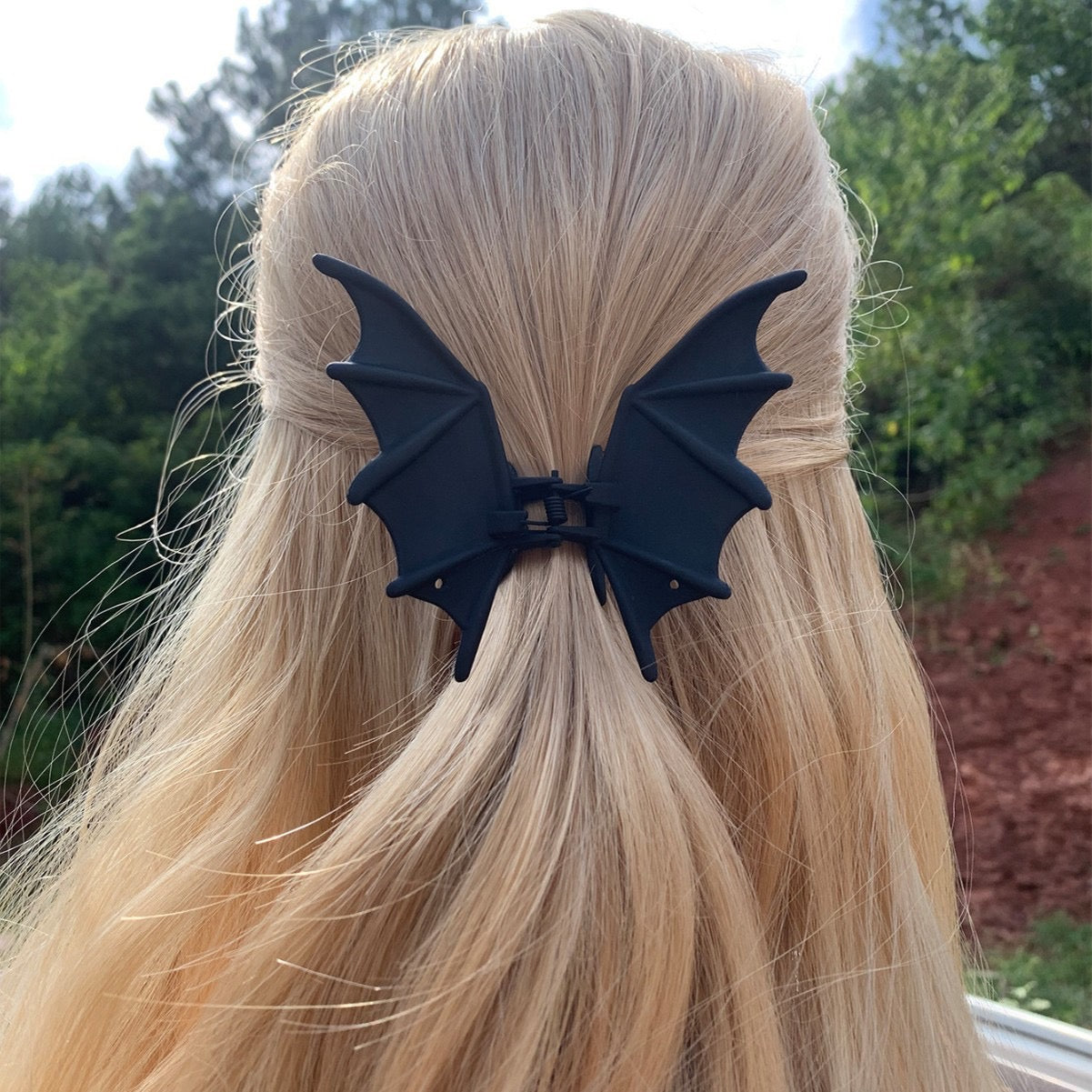 Baddie Bat Claw Clip