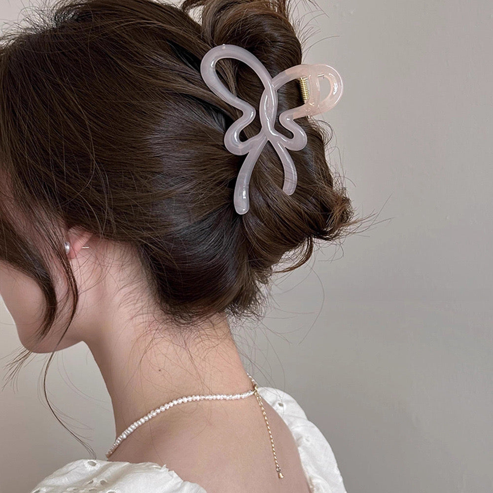 Pastel Mariposa Claw Clip