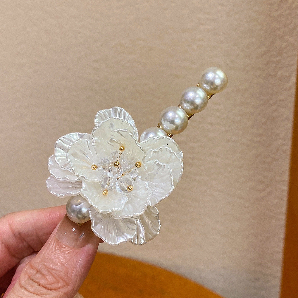 Soft-sparkle Flower Hair Clip(⁠Pack to 2) [handmade]
