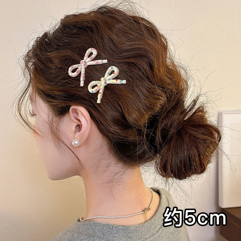 Argyle Pinky Bow Hair Clip