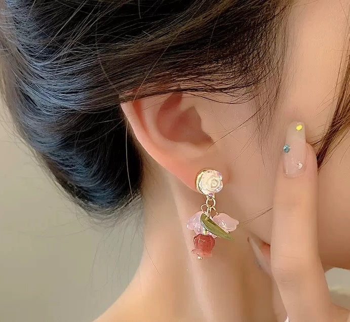 Valley of Rose Earrings