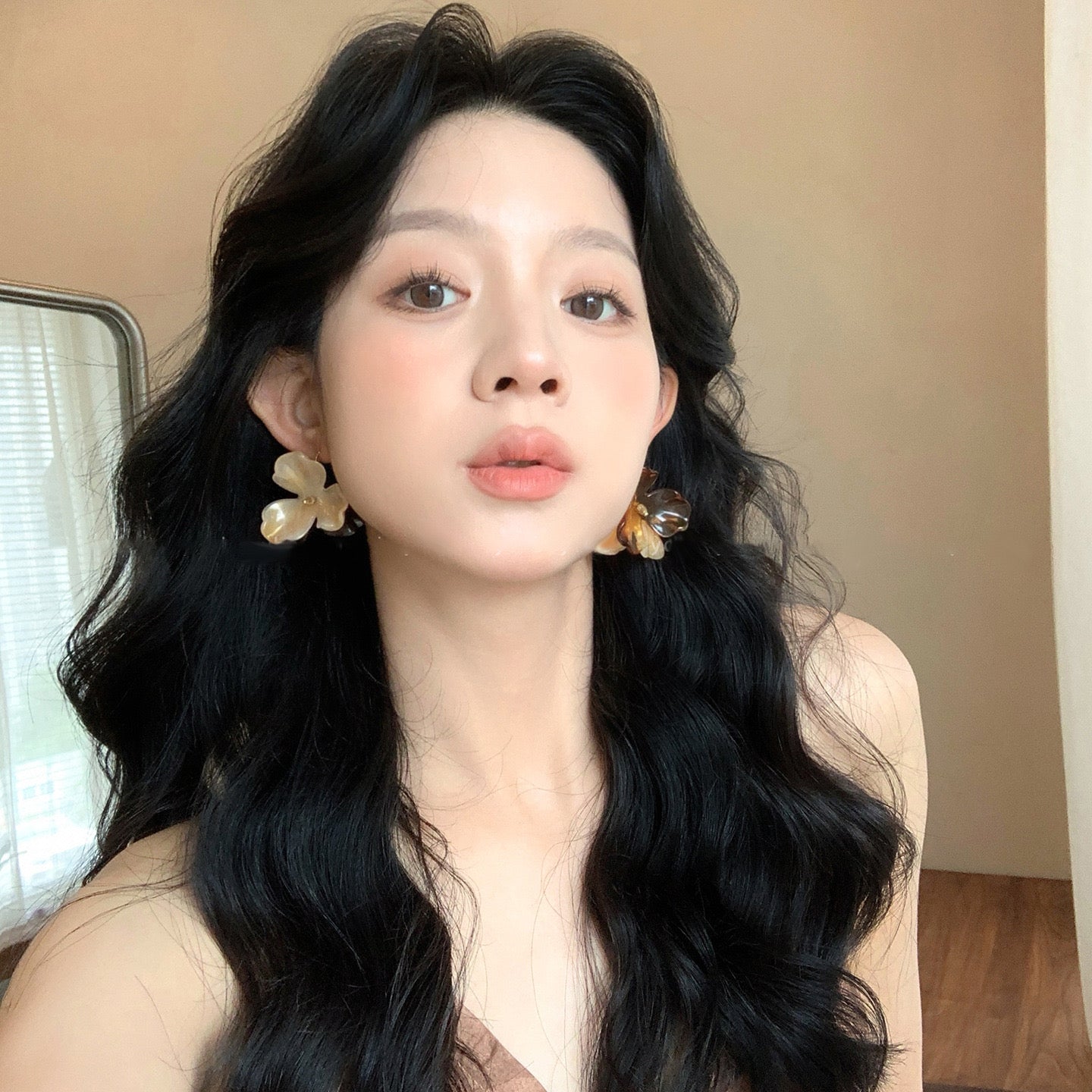 Amber n Ivory Flower Earrings