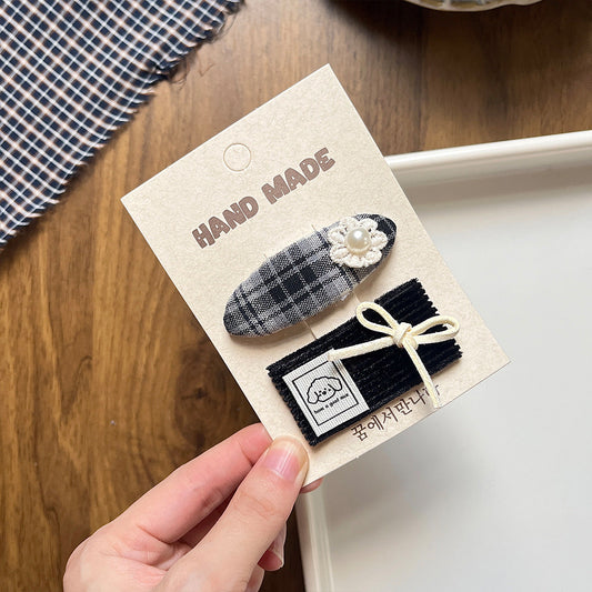 Daisy Sprinkles Hair Clip