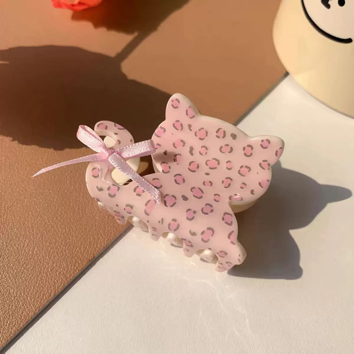 Pink Purrr Claw Clip