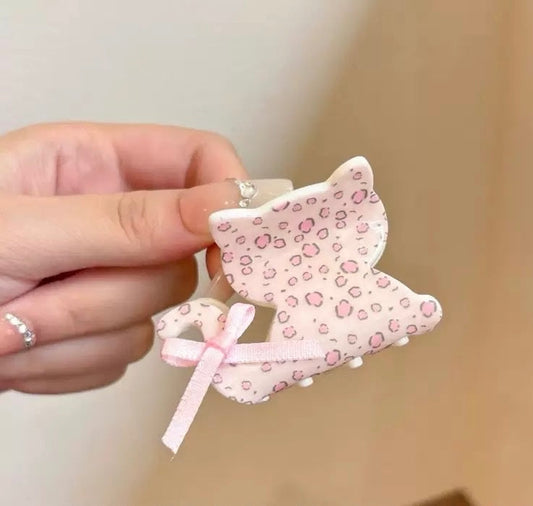 Pink Purrr Claw Clip