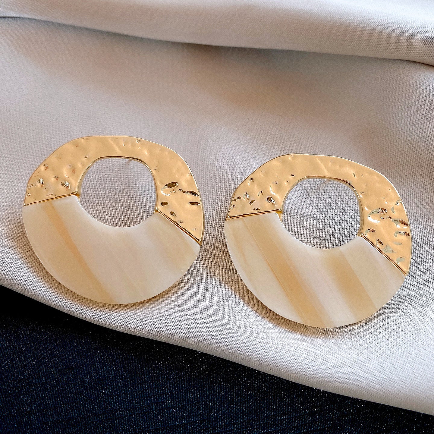 Lustrous Luxe Hammered Earrings