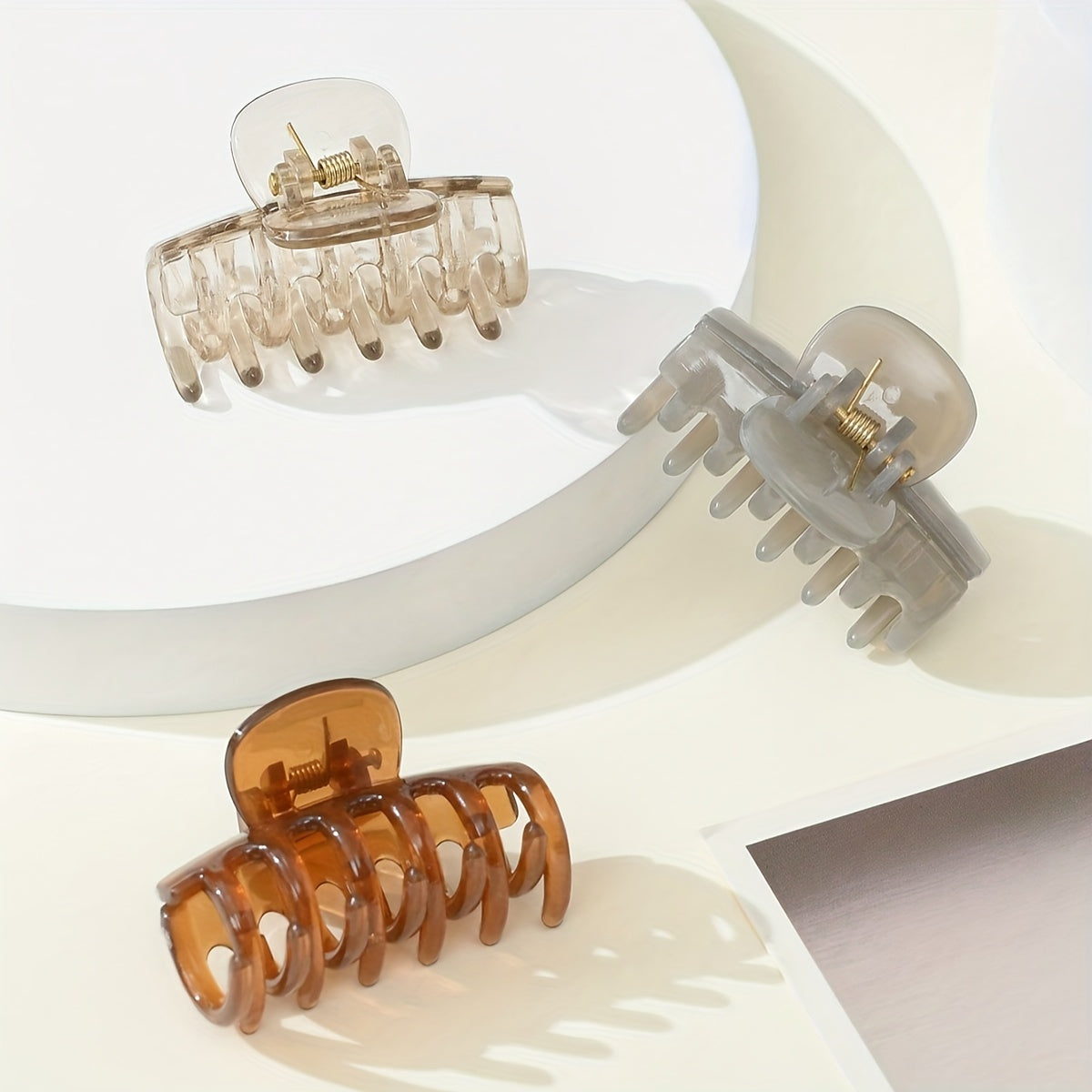 3pcs Matte Hair Claw Clip Simple Style Shark Claw Clips Solid Color Hair Claw Elegant Hair Clips For Women